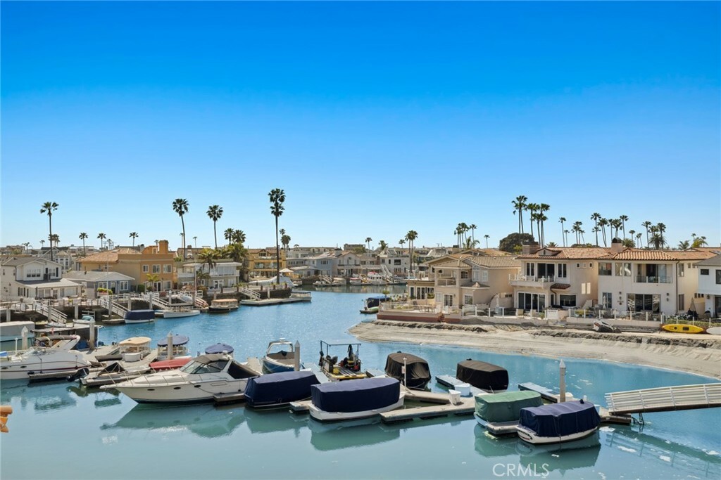 Property Photo: 20 Balboa Coves CA 92663