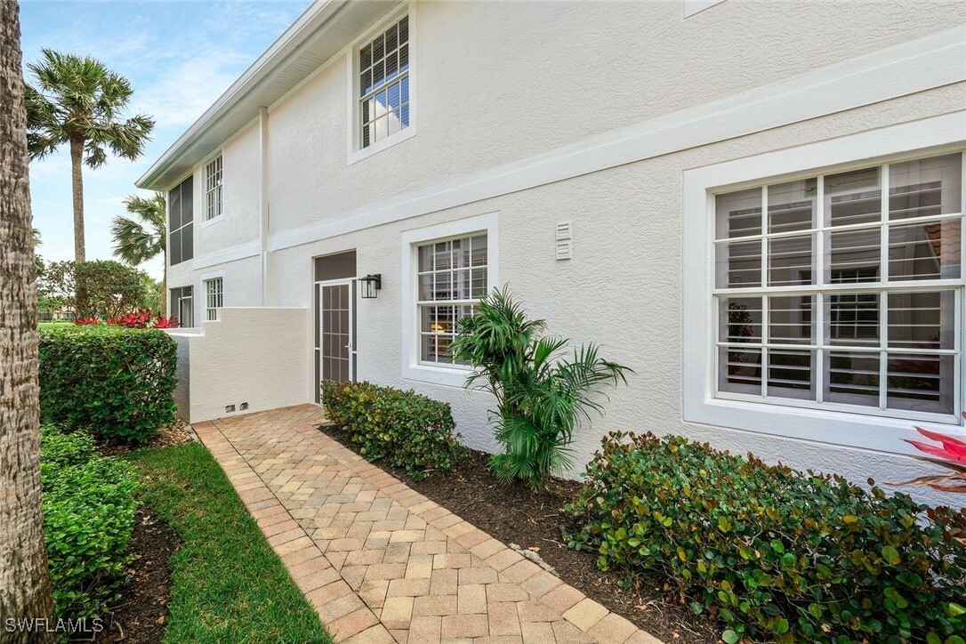 Property Photo: 23081 Rosedale Drive 101 FL 34135