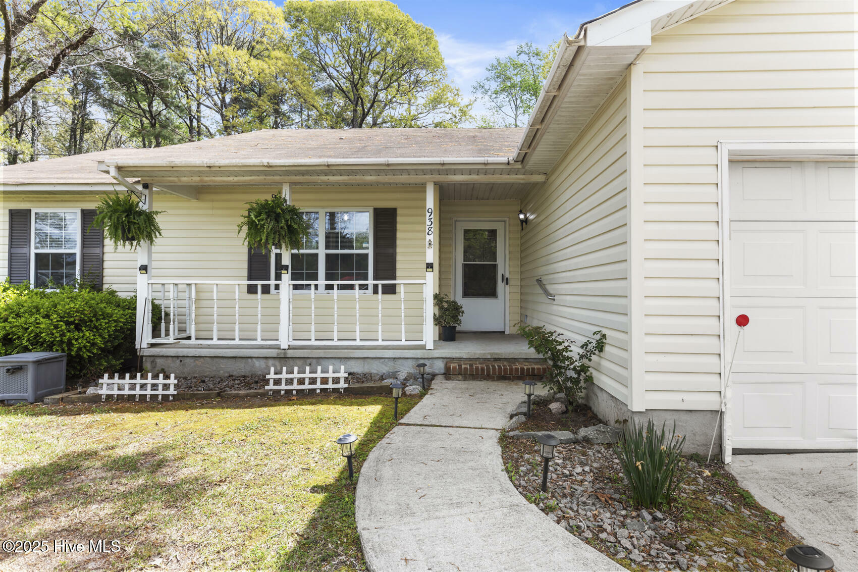 Property Photo: 938 Mandarin Trail NC 28540
