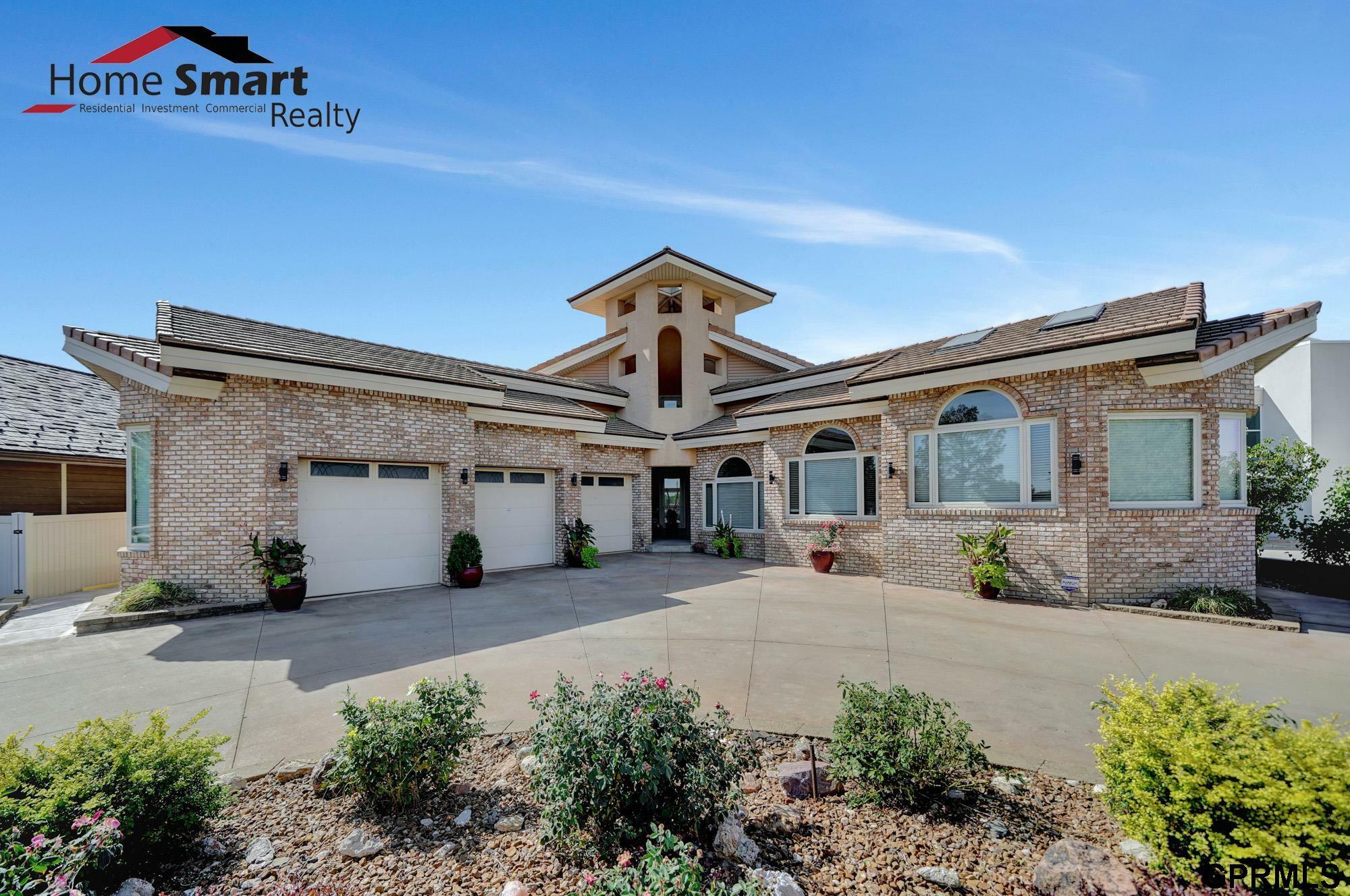 Property Photo:  1342 Pelican Bay Place  NE 68528 