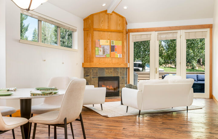 Property Photo:  61783 Metolius Drive  OR 97702 