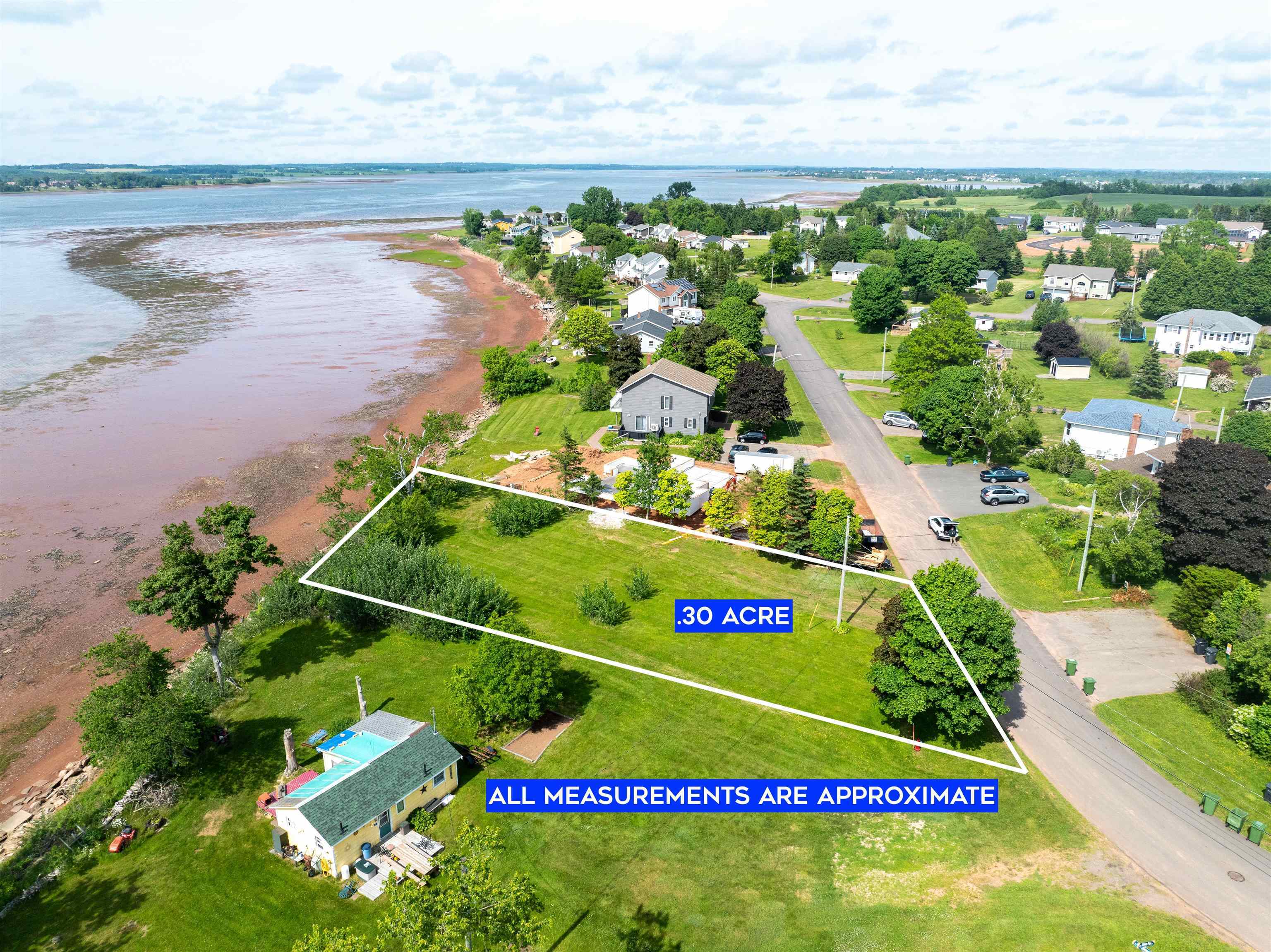 Property Photo: 24 Macdonald Road PE C1B 2C8