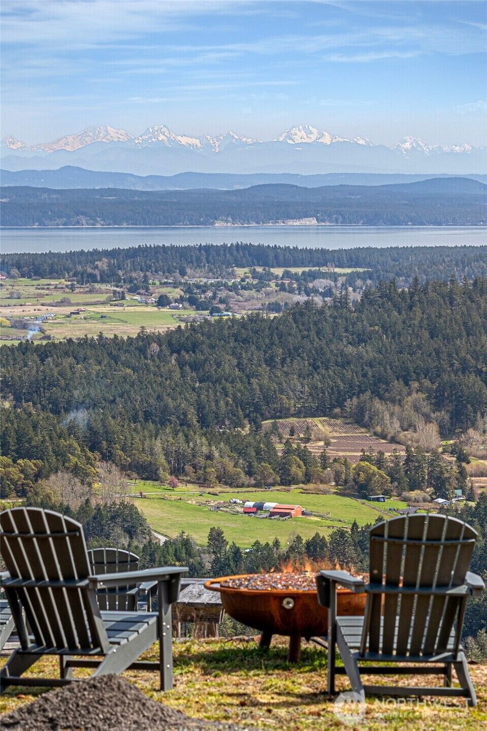 Property Photo: 1 Stormridge Road WA 98250