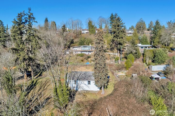 Property Photo:  6850 S 133rd Street  WA 98178 