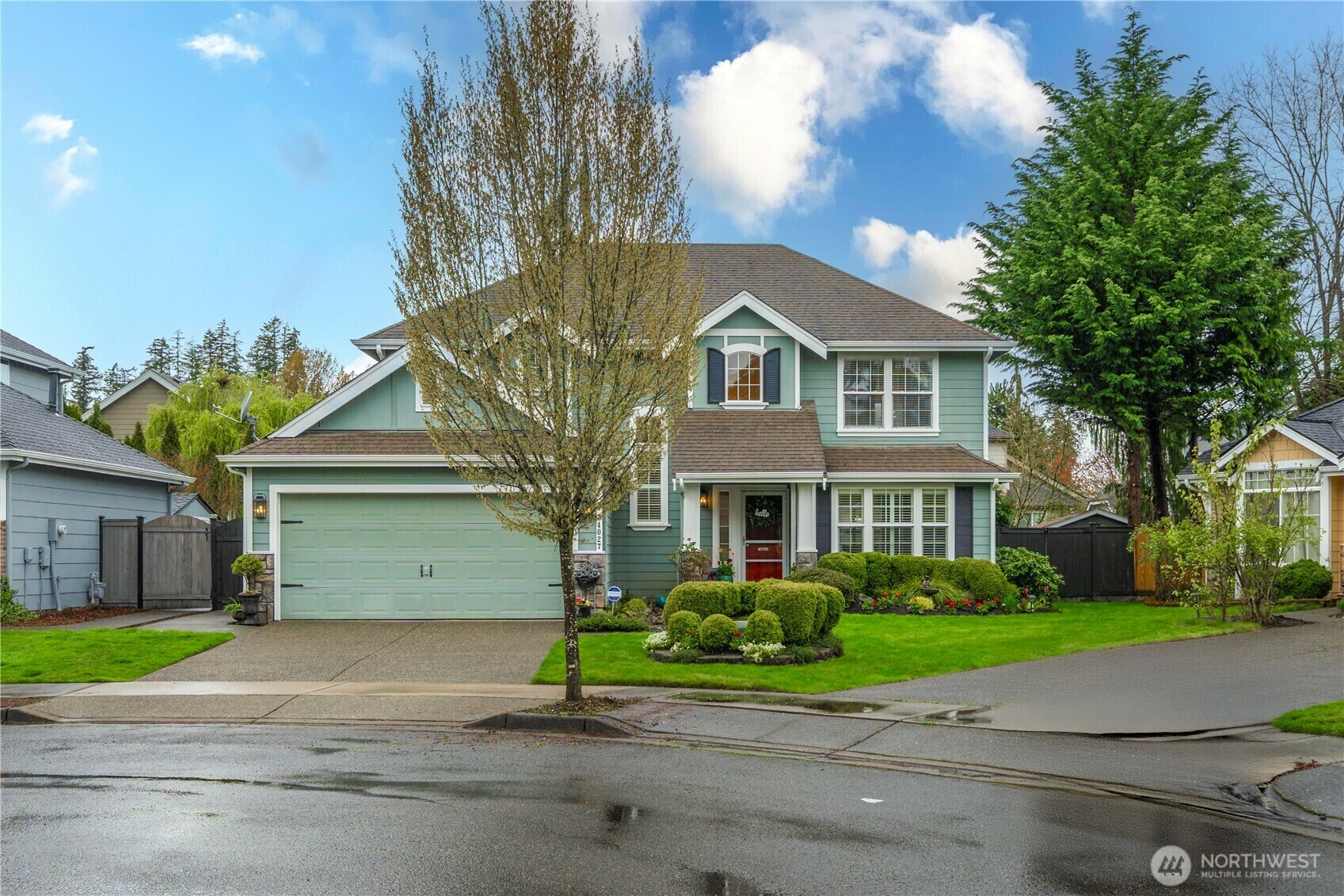 Property Photo: 24027 231st Place SE WA 98038