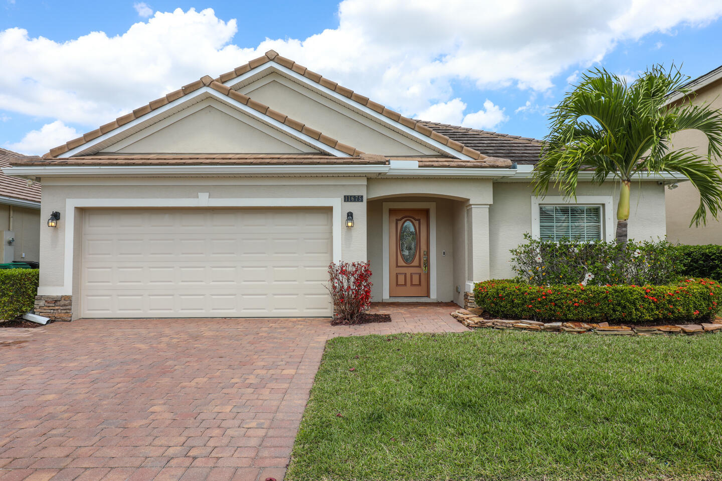 Property Photo:  11675 SW Rowena Street  FL 34987 
