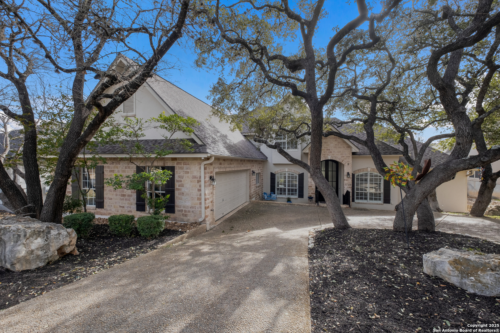 Property Photo: 1722 Fox Tree Ln TX 78248