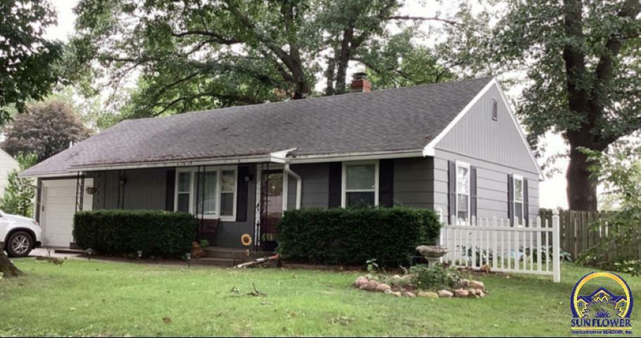Property Photo: 2231 NW Taylor St KS 66608