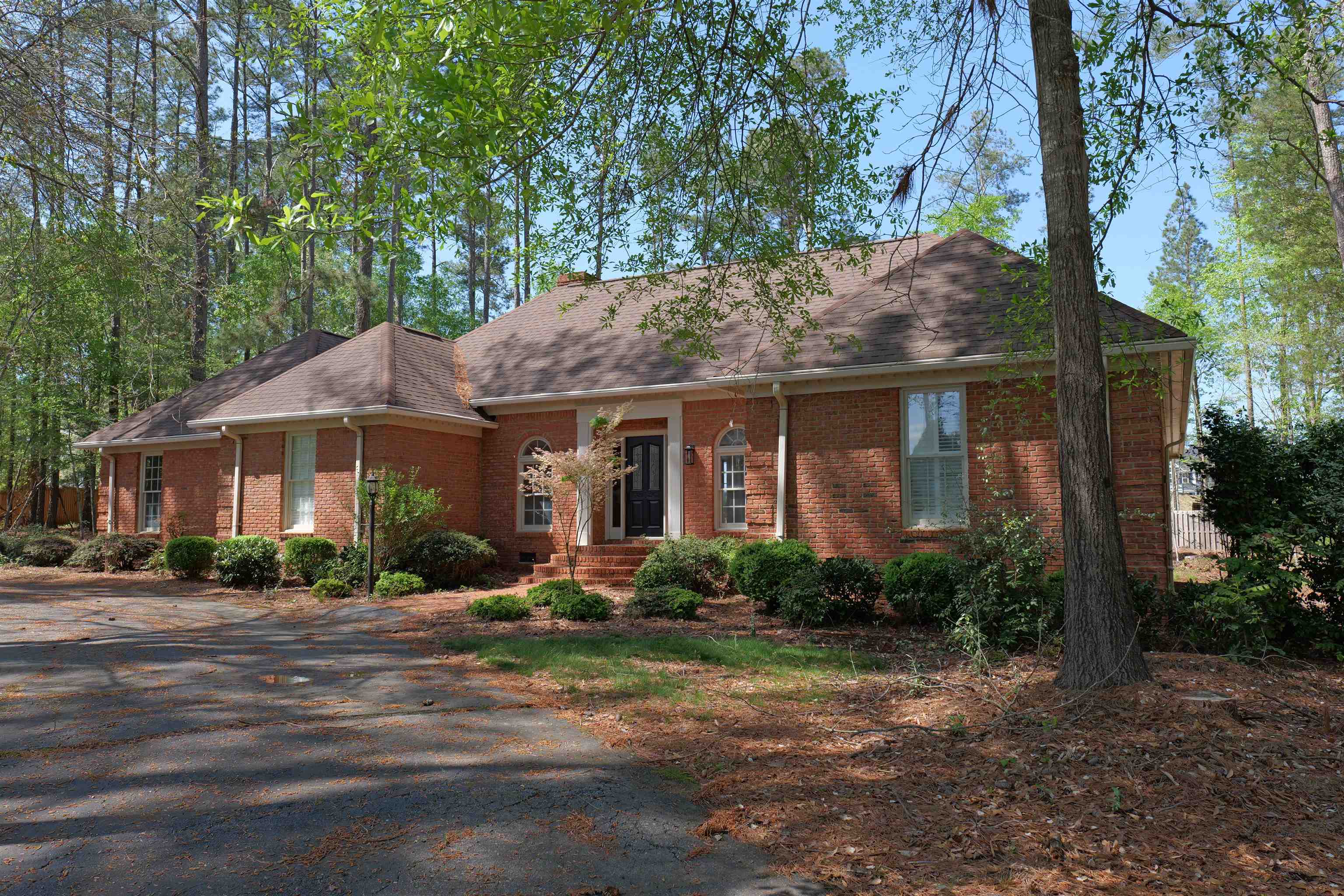 Property Photo: 106 Carolina Club Drive SC 29306