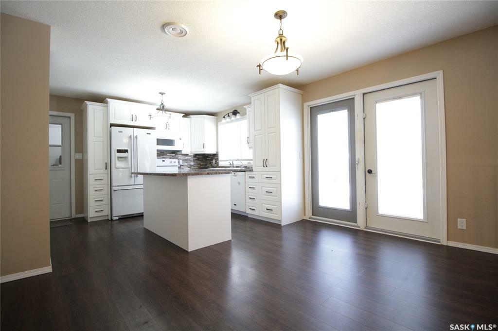 Property Photo: 1106 Main Street SK S0G 3N0