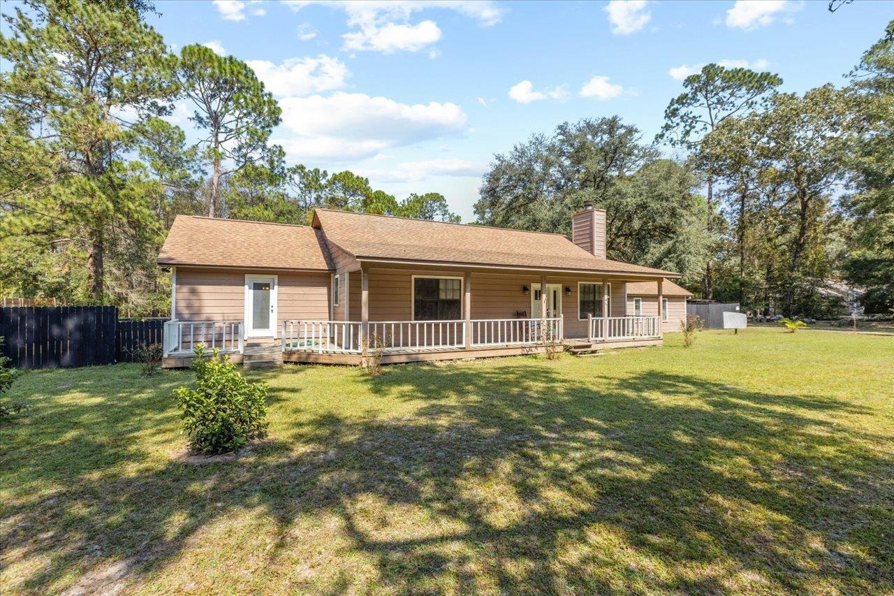 Property Photo: 5020 Riverwood Road FL 32303