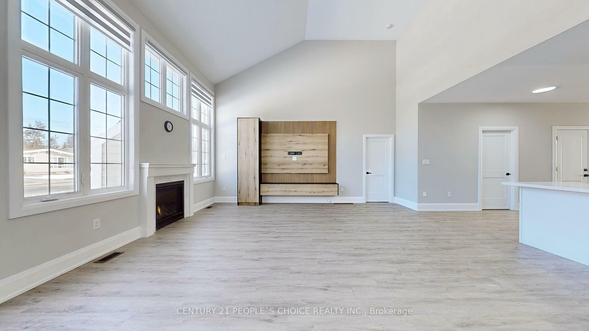 Property Photo: 6 Durham Road ON P1L 0B7