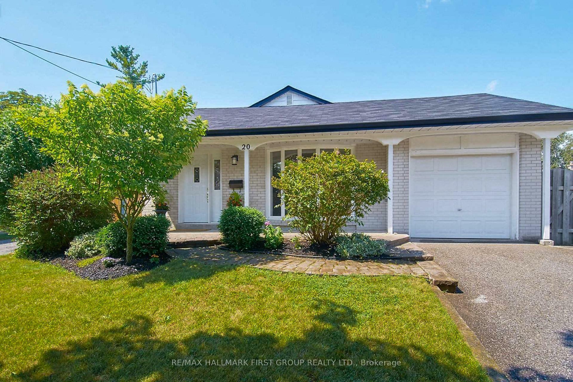Photo de la propriété:  20 Brightside Drive  ON M1E 3Z1 