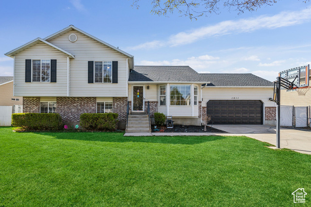 Property Photo: 1411 W 2100 S UT 84087