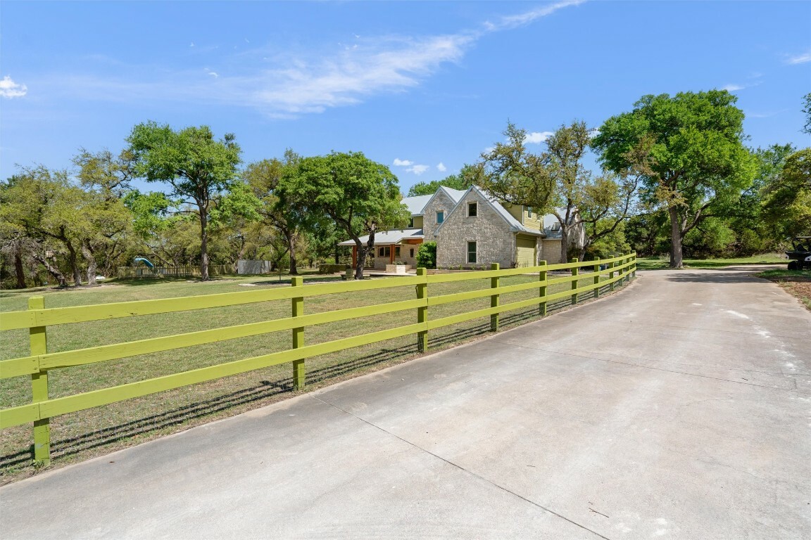 Property Photo: 33 Long Creek Road TX 78737