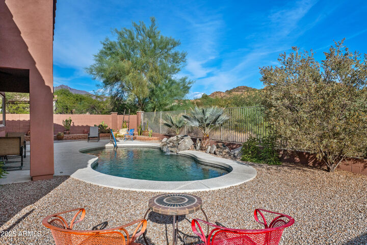 Property Photo: 7119 E San Cristobal Way AZ 85118