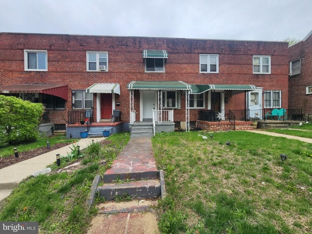 Property Photo: 2639 W Lafayette Avenue MD 21216