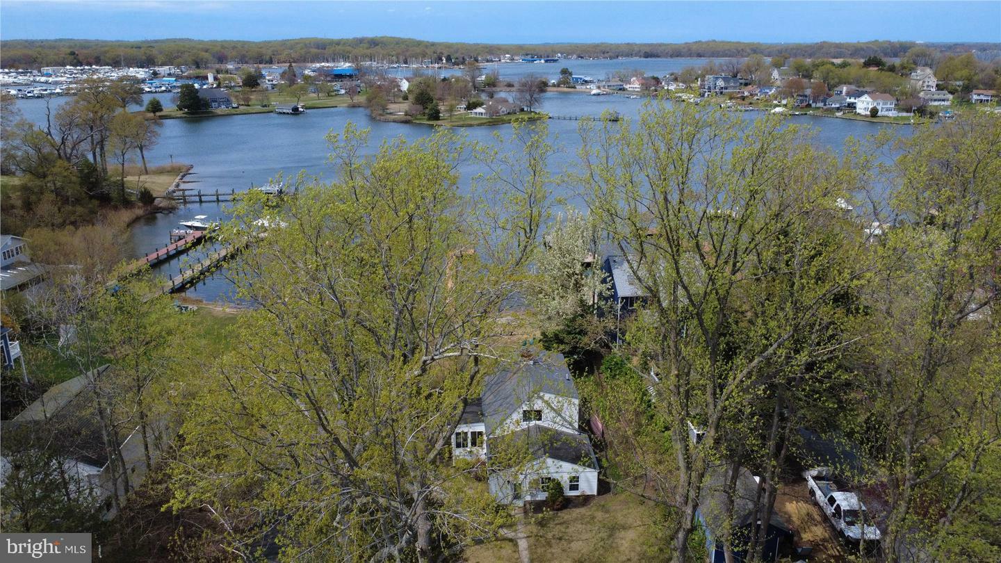 Property Photo: 3904 Dogwood Trail MD 21037