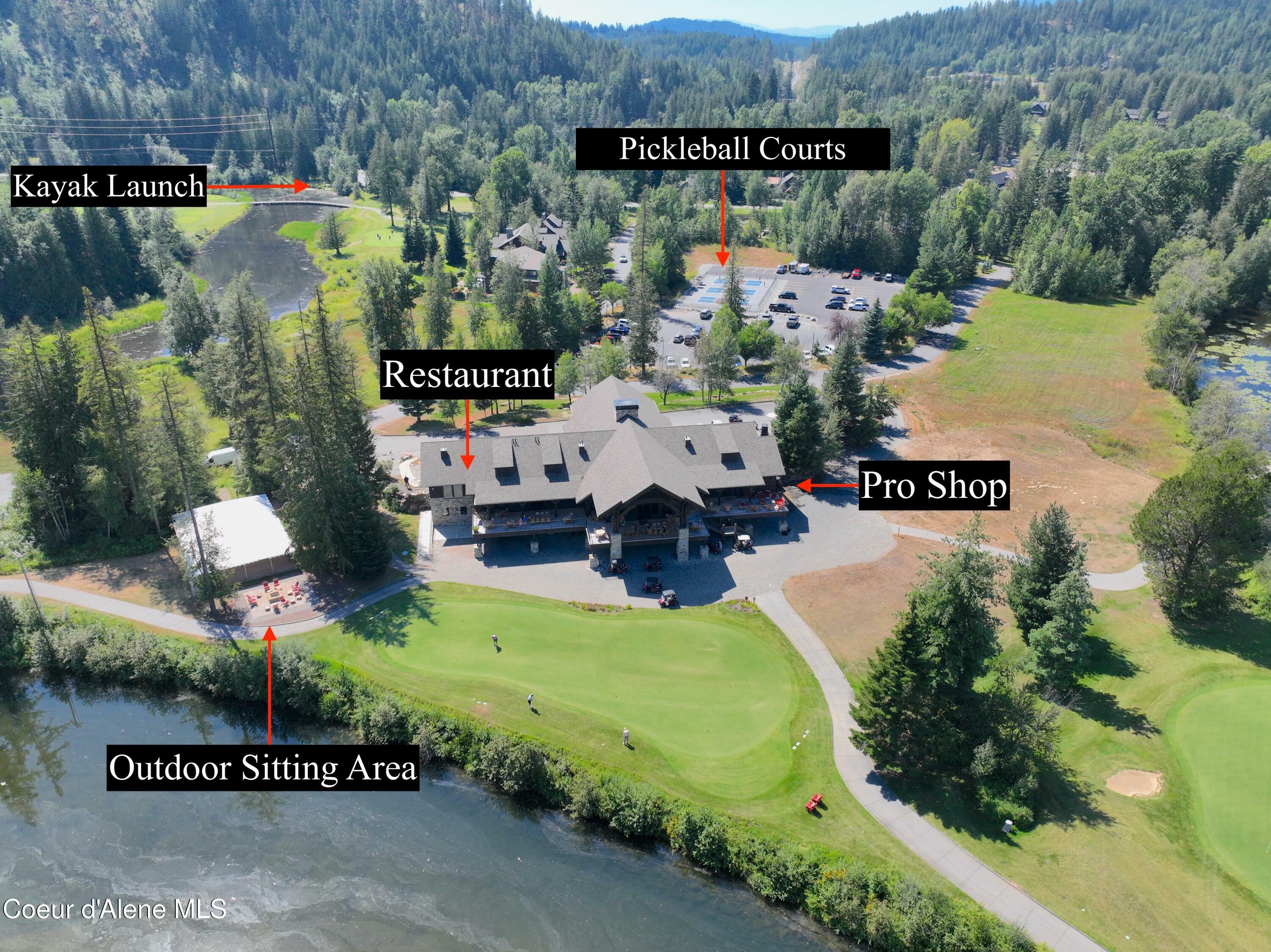 Property Photo:  151 Oxbow Rd  ID 83864 