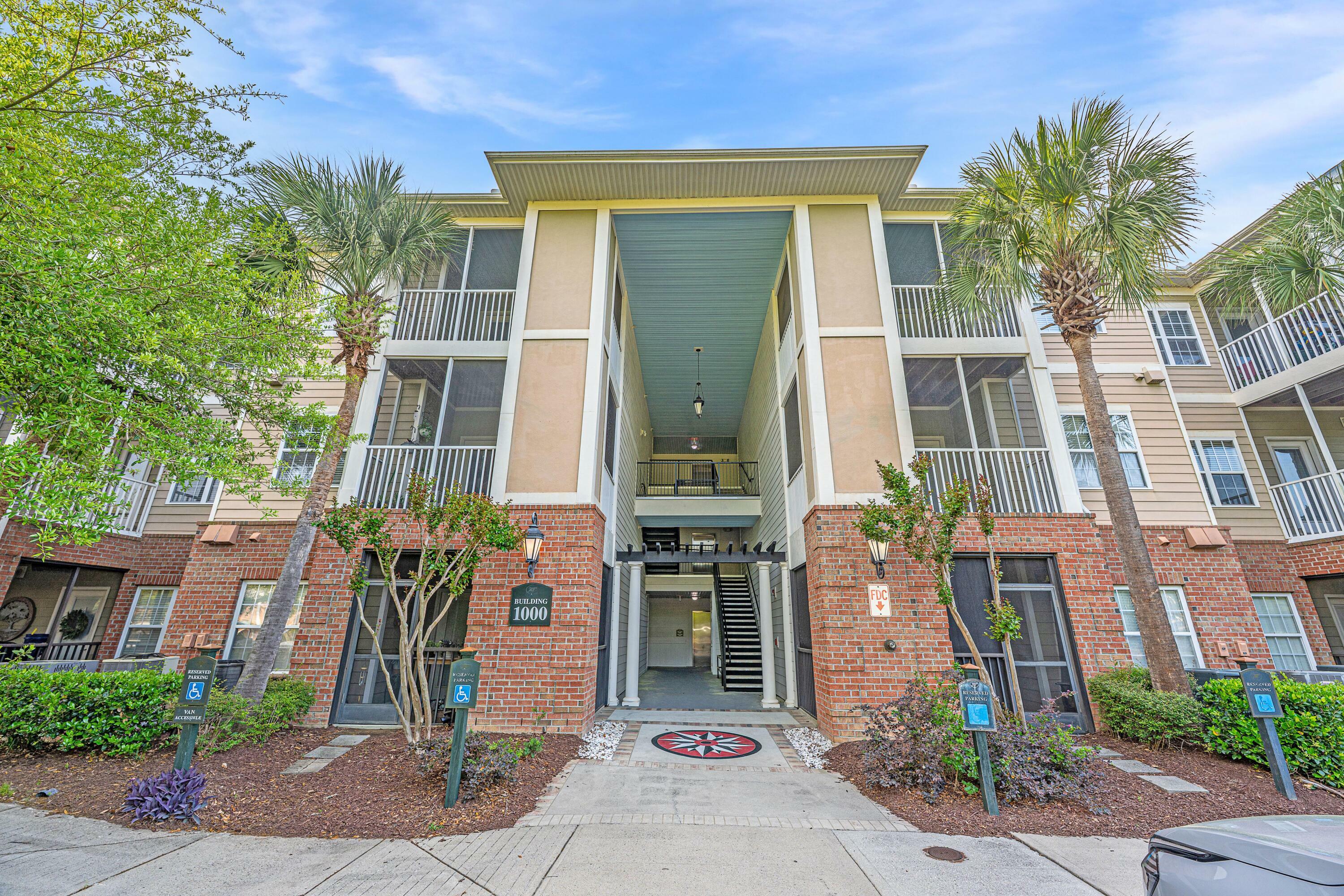 Property Photo: 1022 Basildon Road SC 29466