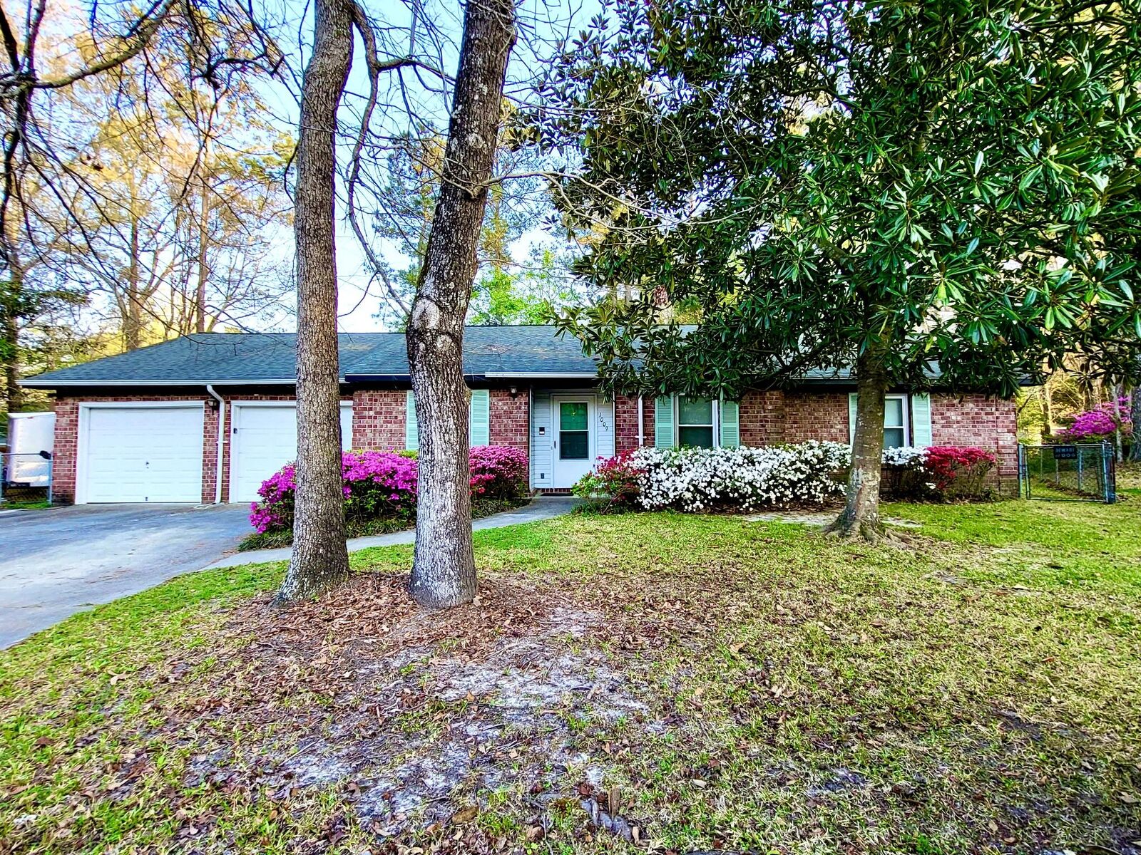 Property Photo:  1009 Highland Pines Road  SC 29456 