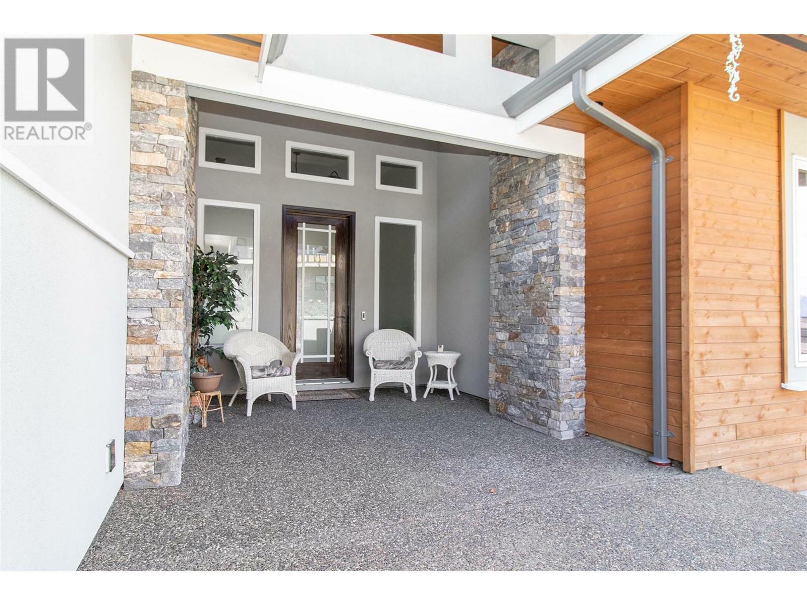 Photo de la propriété: 1604 Kimberlite Drive BC V4V 2T4