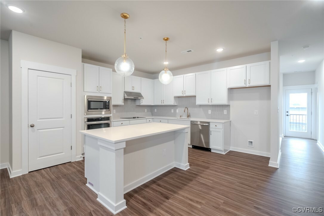 Property Photo: 3446 Carlton Street 6-3A VA 23230