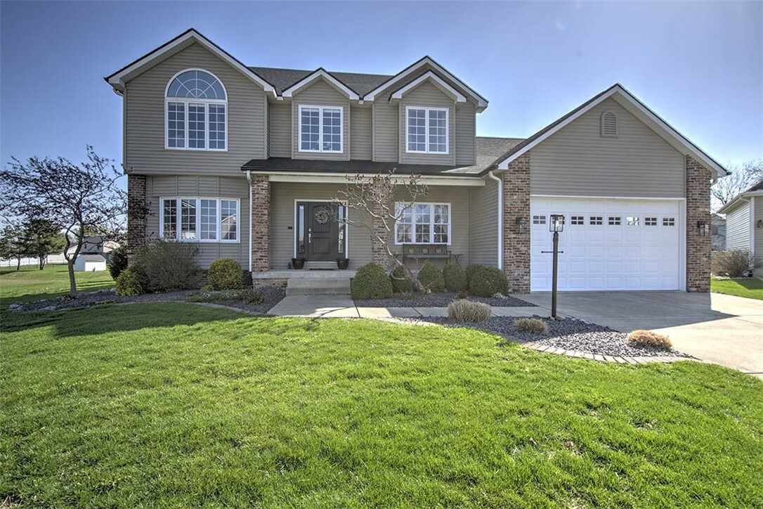Property Photo: 1502 Hunters View Drive IL 62549