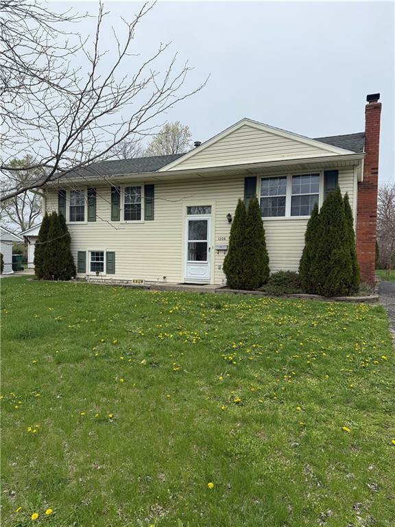 Property Photo: 1206 Burket Drive OH 45344