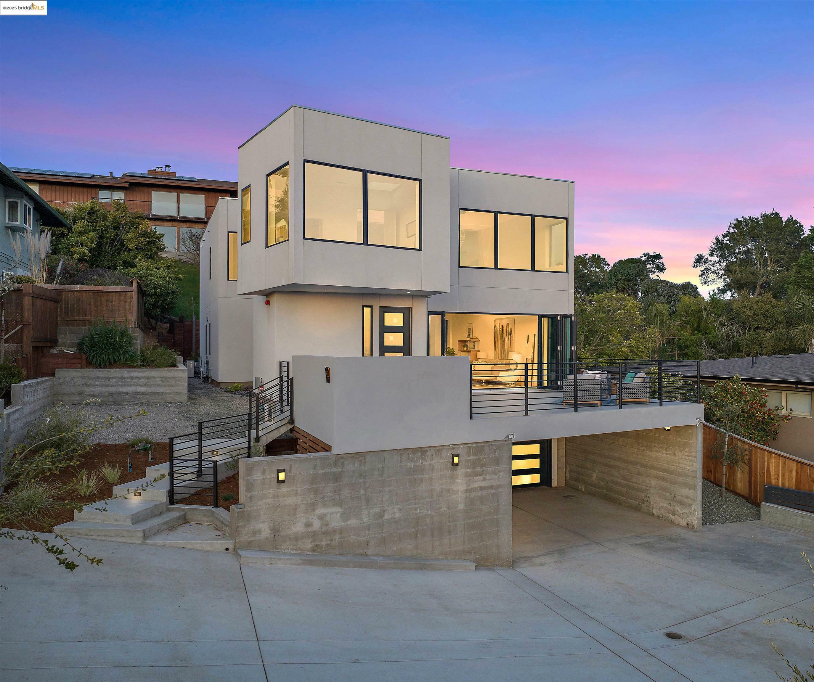 Property Photo: 158 Lawson Rd CA 94707