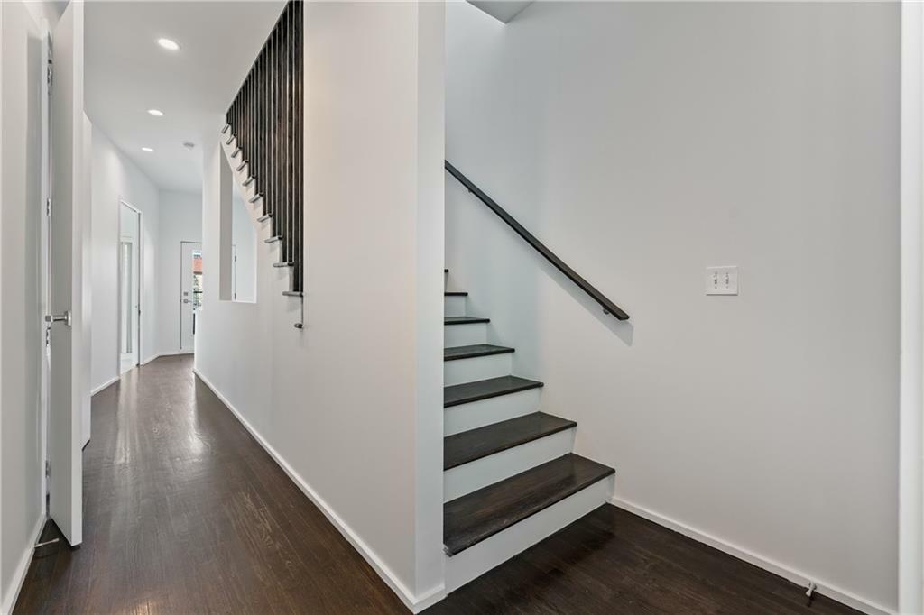 Property Photo: 975 Piedmont Avenue NE 2 GA 30309