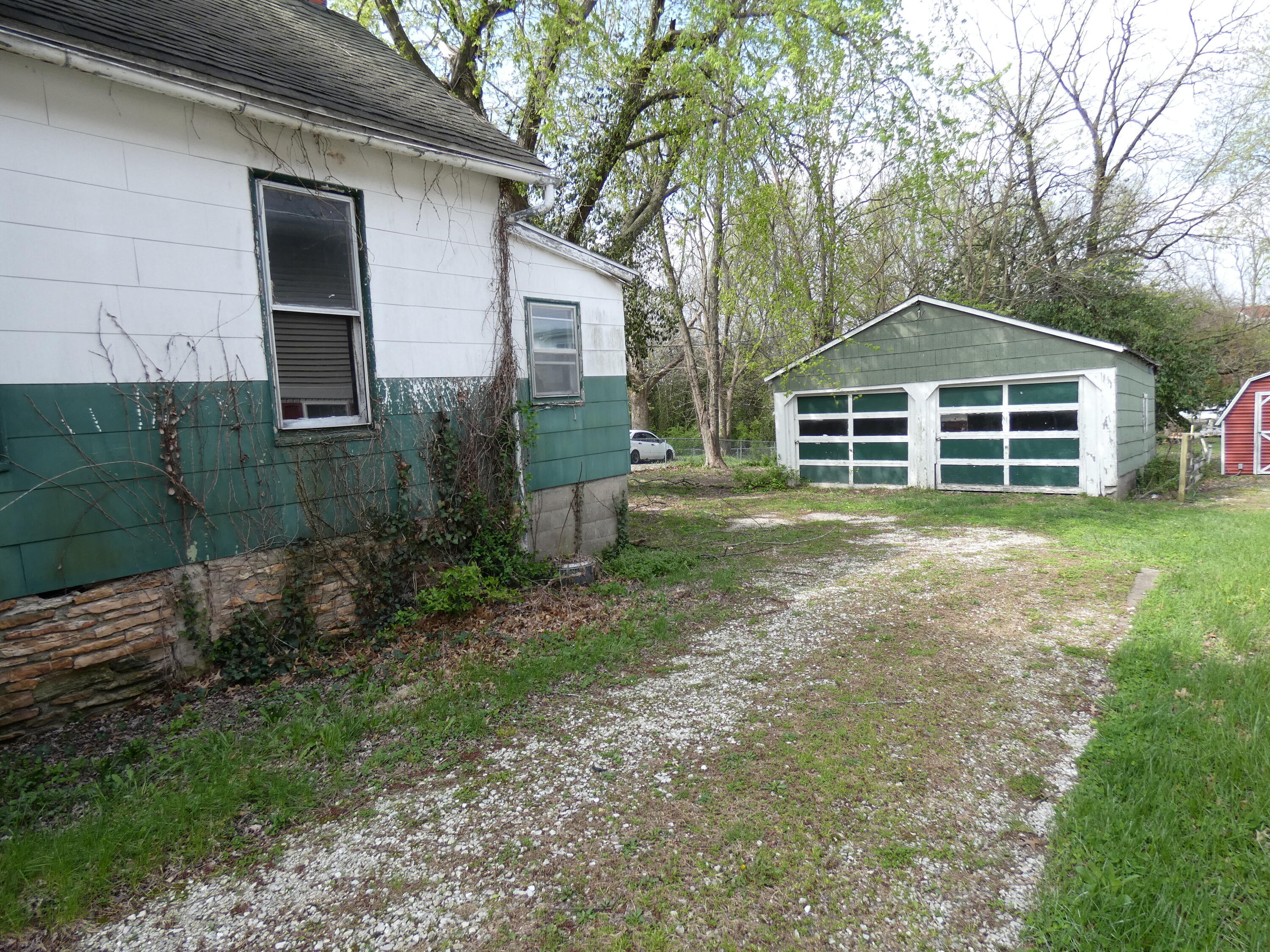 Property Photo: 703 Bluff Street MO 65251
