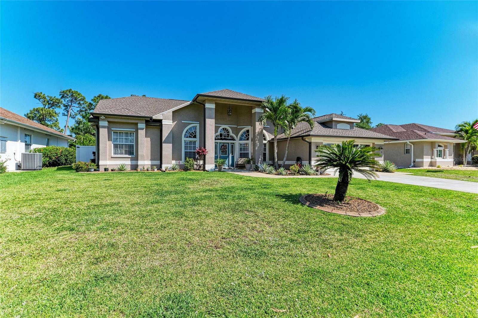 Property Photo: 420 Wabash Terrace FL 33954