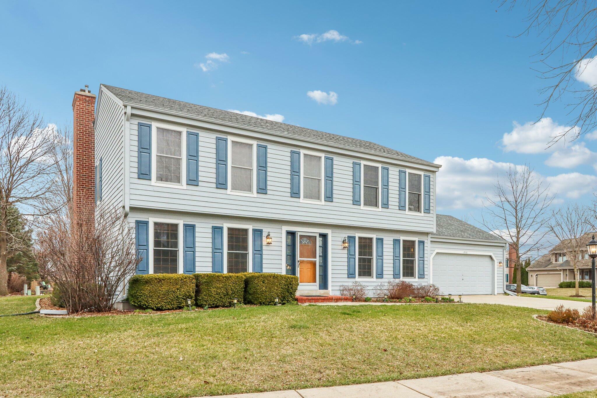 Property Photo: 2516 Fox River Cir WI 53189