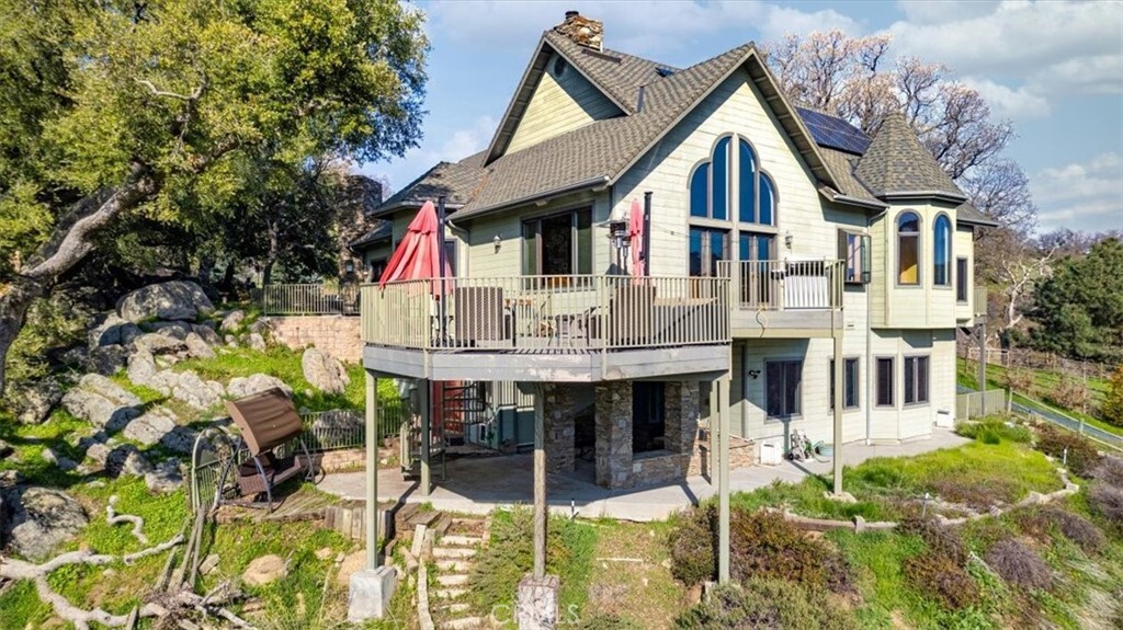Property Photo: 24500 Heather Court CA 93561