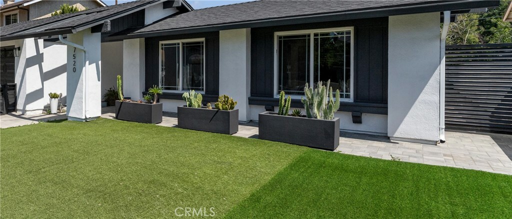 Property Photo: 7520 Bobbyboyar Avenue CA 91304