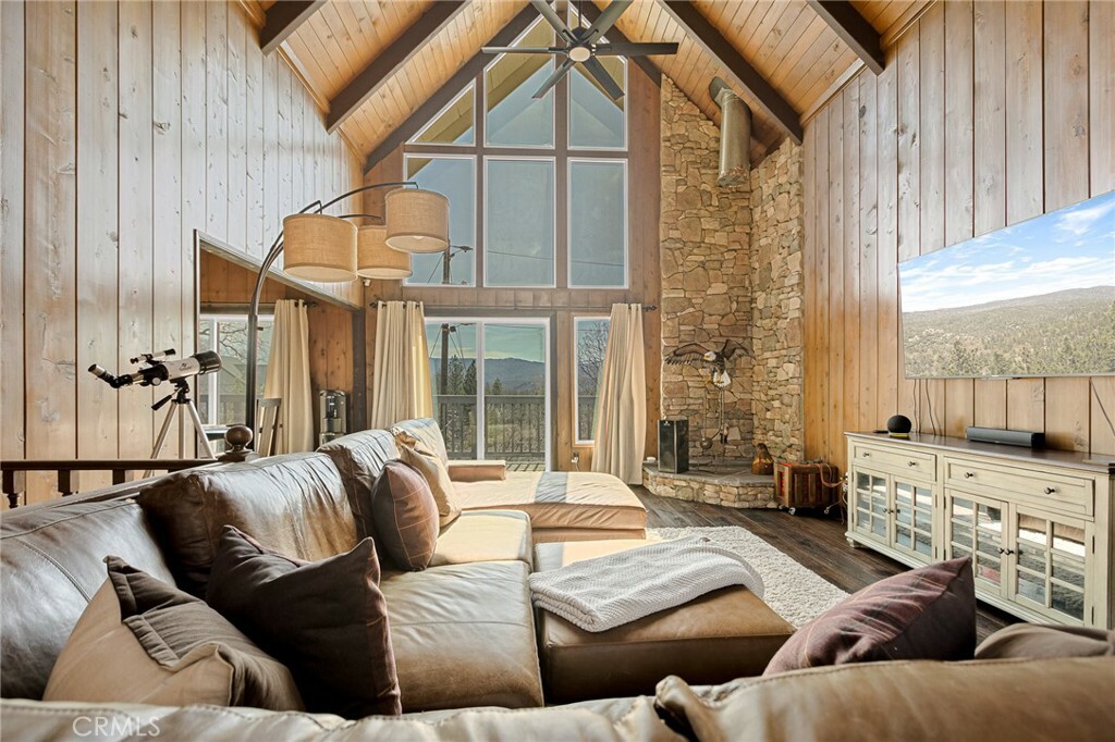 Property Photo: 27994 W Shore Road CA 92352