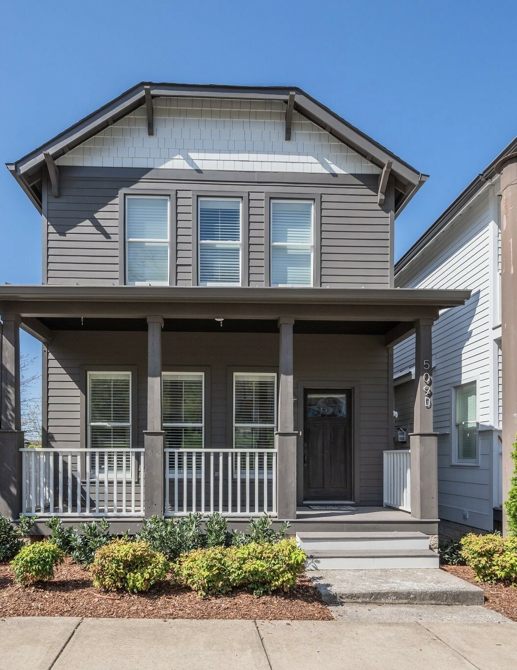 Property Photo: 509D Chesterfield Ave TN 37212