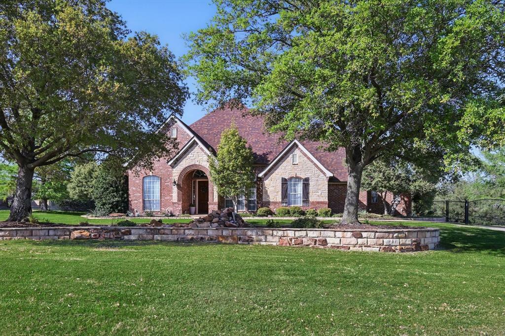 Property Photo: 3708 S Bay Breeze Lane TX 76179