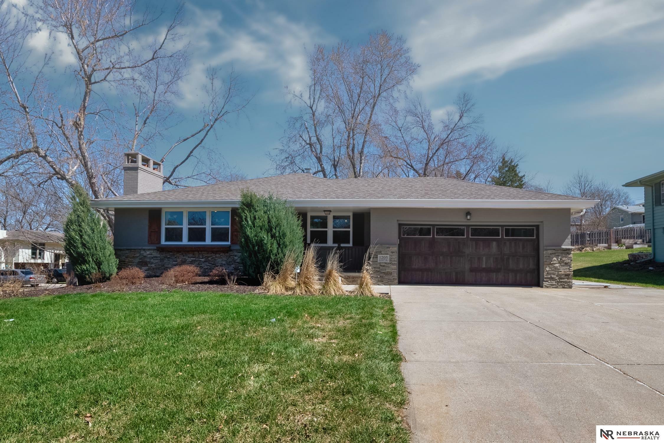 Property Photo: 1205 S 165th Street NE 68130
