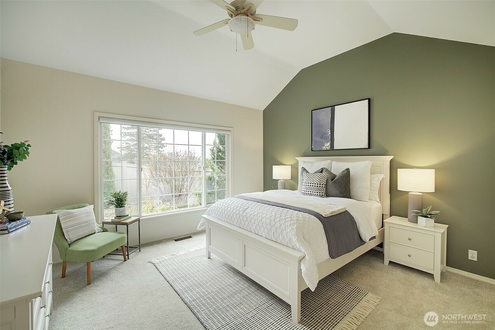 Property Photo: 14127 SE 238th Lane WA 98042