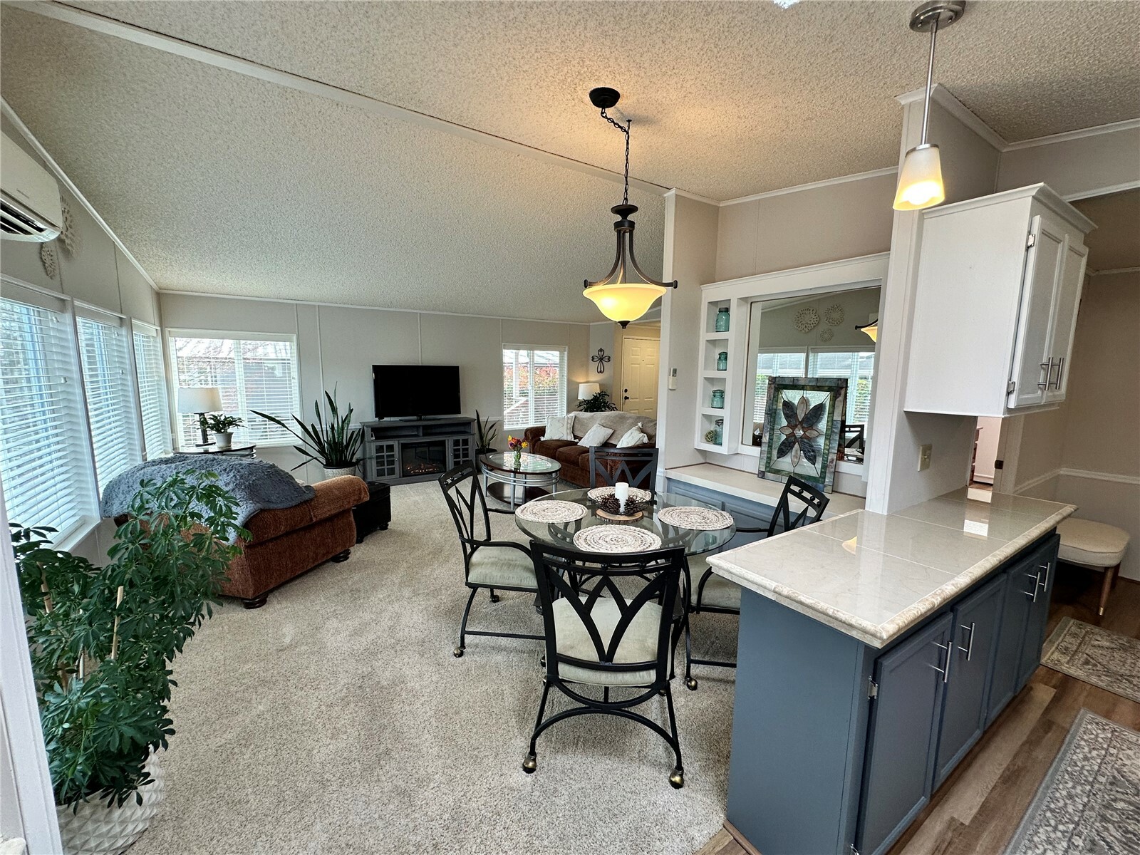 Property Photo: 1427 100th Street SW 50 WA 98204