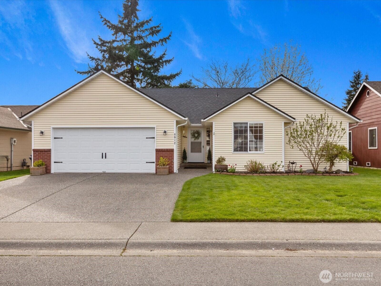 Property Photo: 8912 47th Drive NE WA 98270