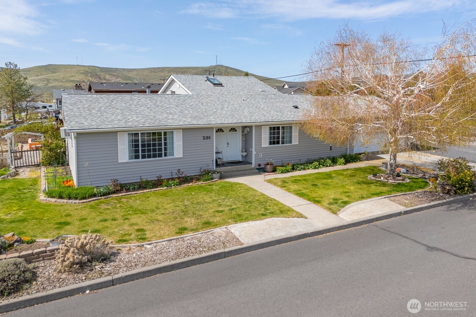 291  C Street SE  Ephrata WA 98823 photo