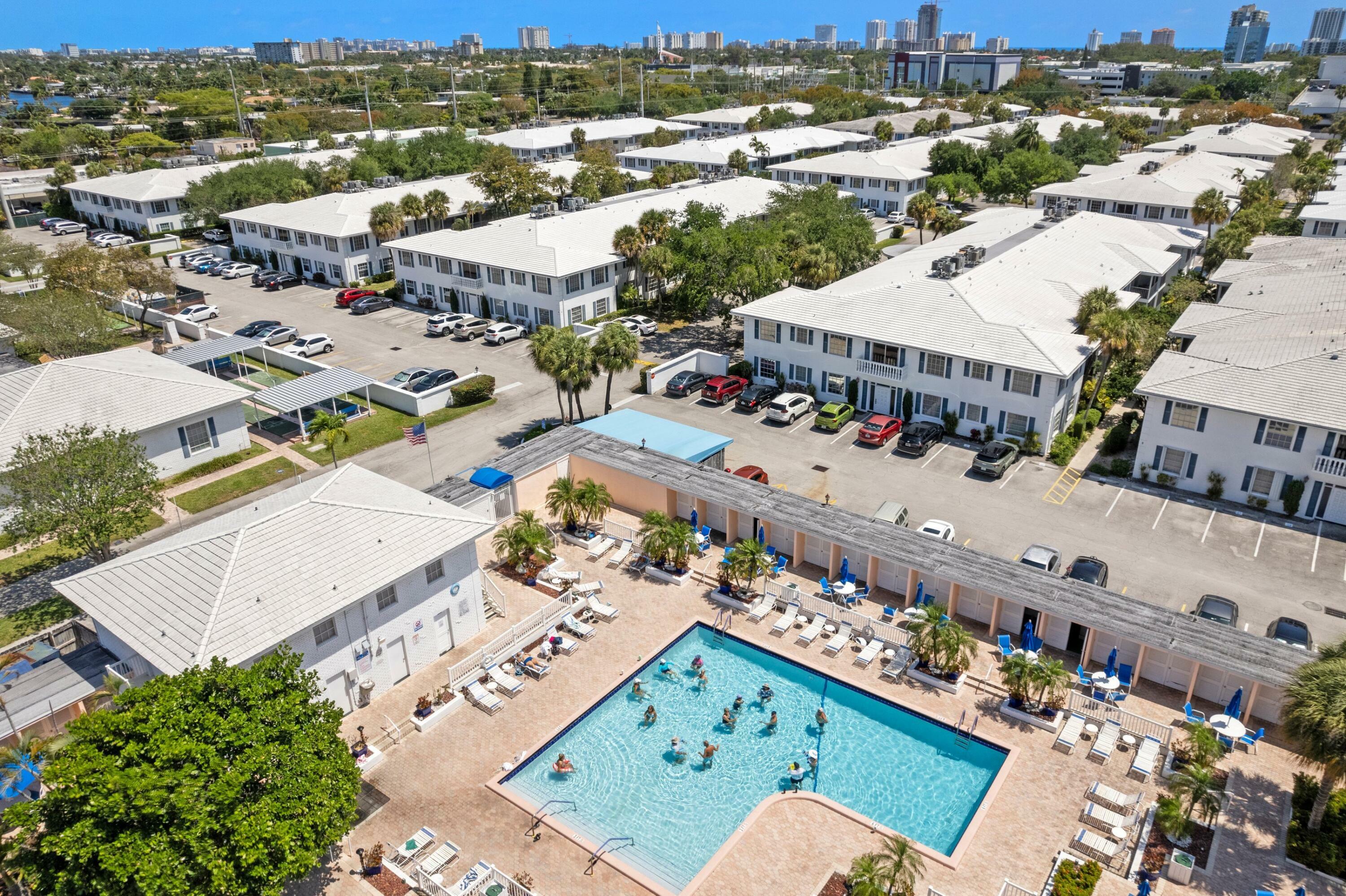 Property Photo: 2270 NE 68th Street 1925 FL 33308