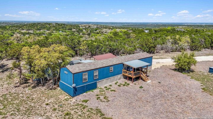 Property Photo:  140 Teague  TX 78028 
