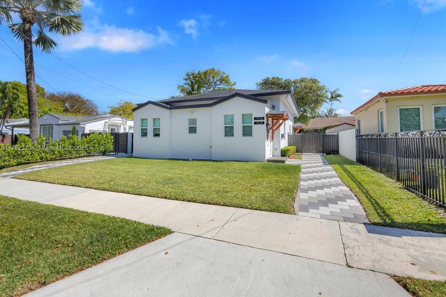 Property Photo: 2426 SW 25th St 2426 FL 33133