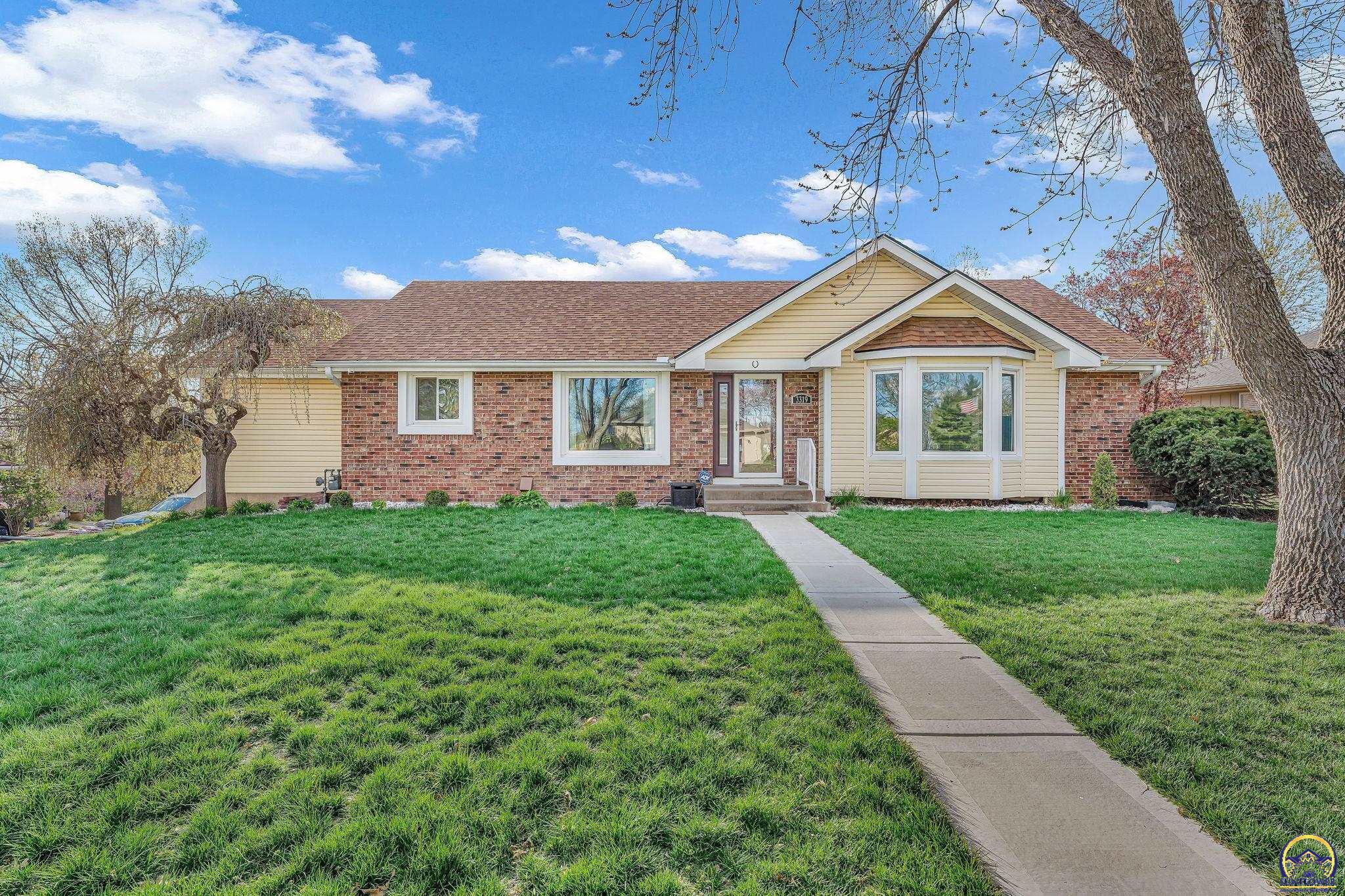 3319 SW Dukeries Rd  Topeka KS 66614 photo