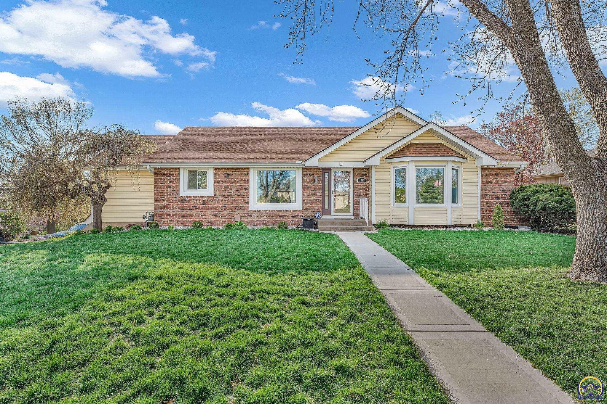 Property Photo: 3319 SW Dukeries Rd KS 66614