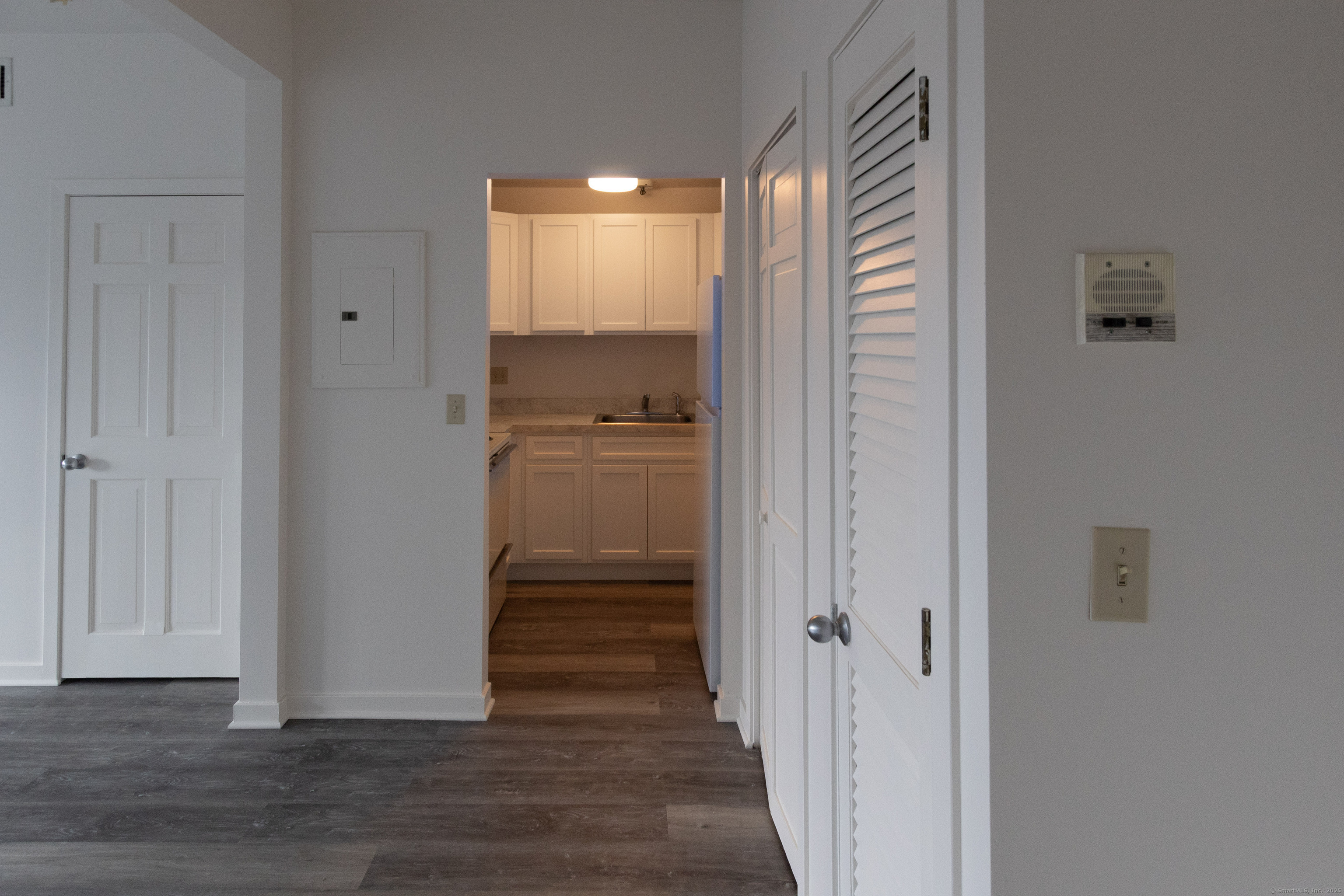 Property Photo: 1838 Black Rock Turnpike 305 CT 06825